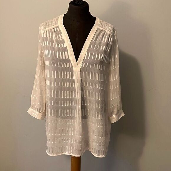 Geometric Ann Taylor Blouse - Picture 1 of 8